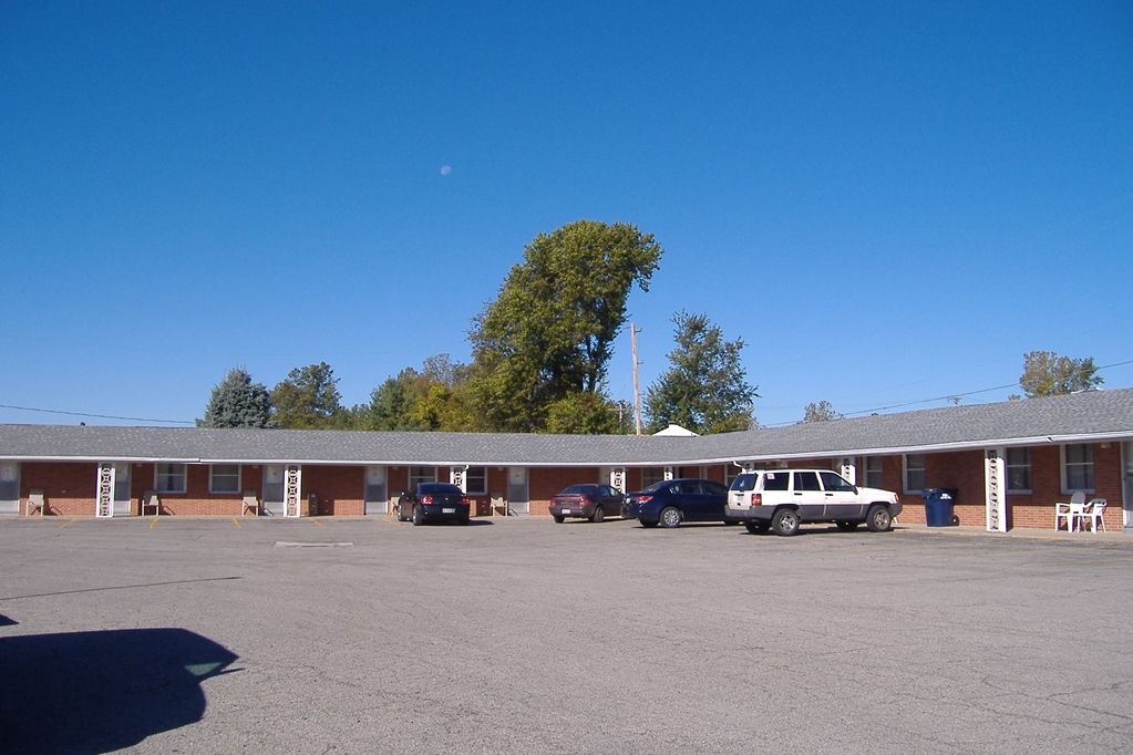 แม็คนูสัน โฮเต็ล วอซีออน Motel Wauseon ภายนอก รูปภาพ