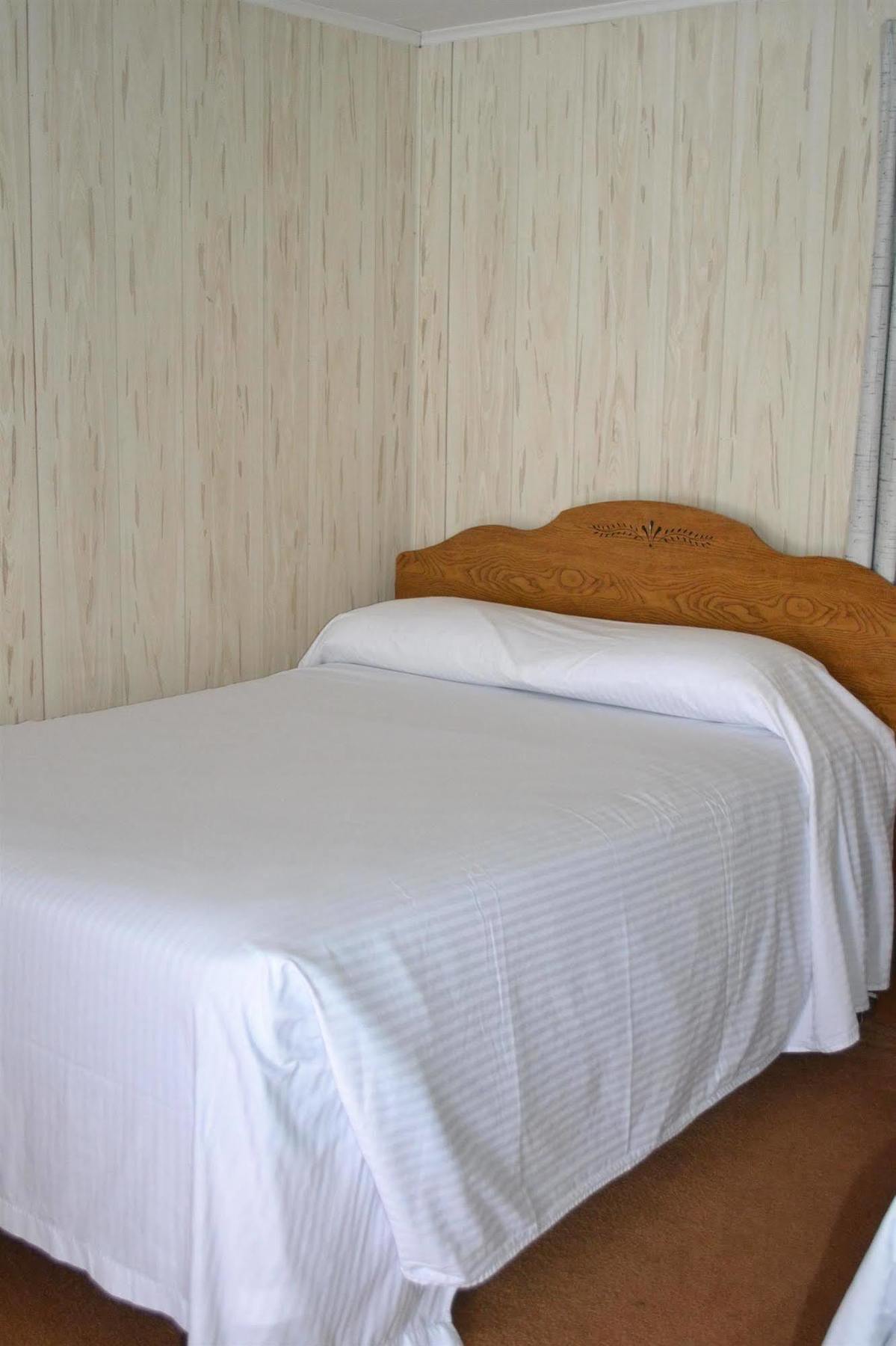 แม็คนูสัน โฮเต็ล วอซีออน Motel Wauseon ภายนอก รูปภาพ