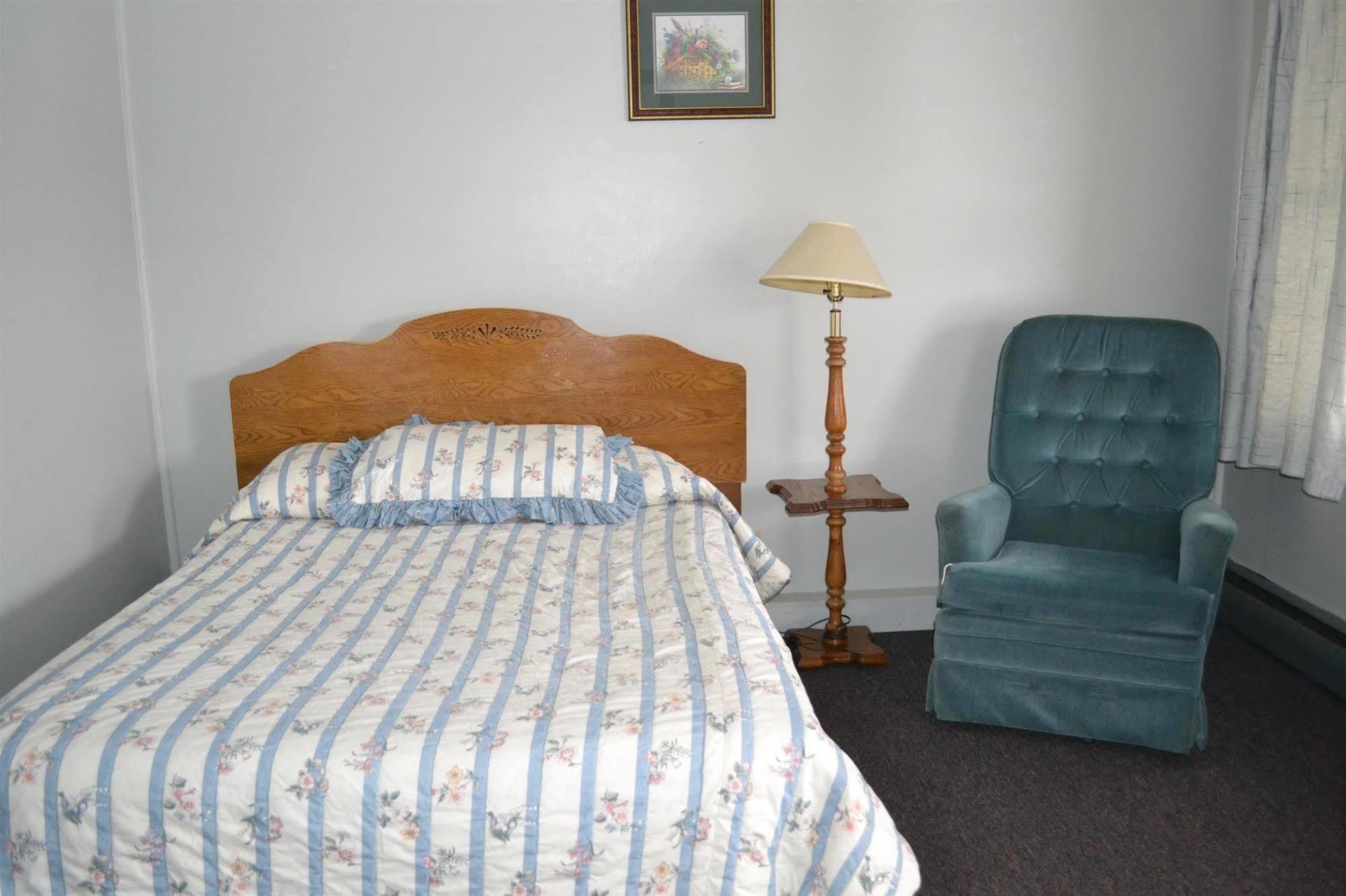 แม็คนูสัน โฮเต็ล วอซีออน Motel Wauseon ภายนอก รูปภาพ